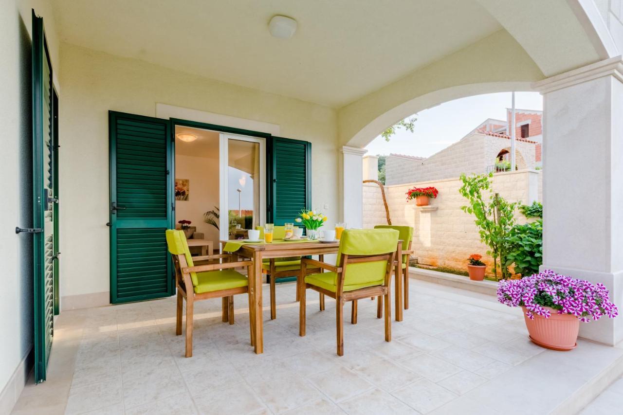 Deni Apartament